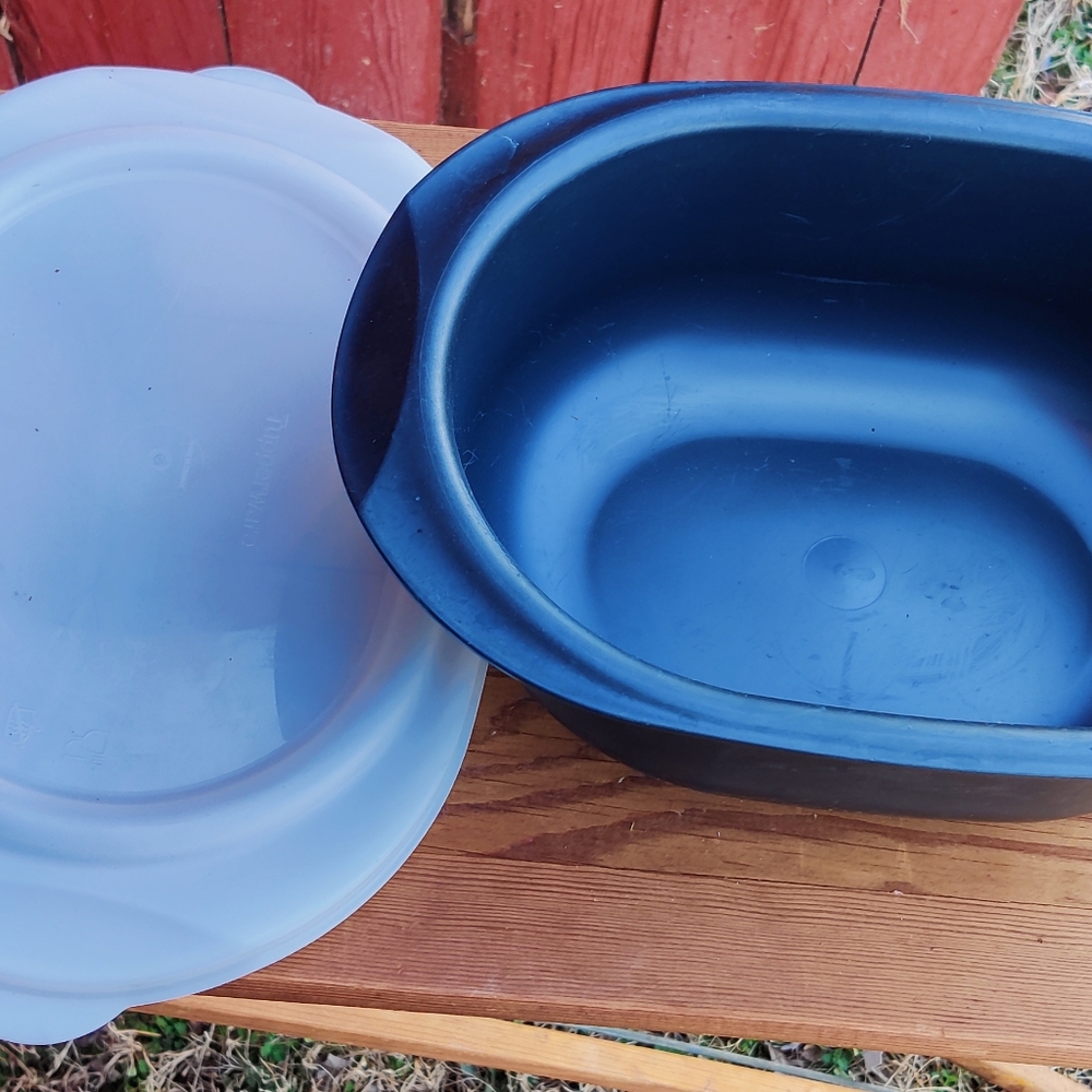 Tupperware - Picture 2 of 4